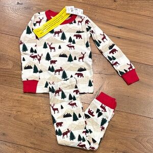 The Children's Place Christmas/winter pjs 9-12 months